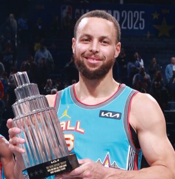 Стеф Къри грабна приза за MVP в Мача на звездите в НБА (видео)