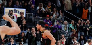 Девин Букър с 47 точки в драма с продължение срещу Юта (видео)