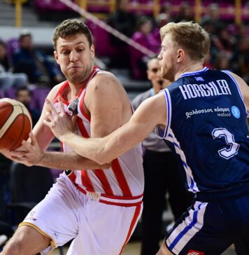 Александър Везенков с още една награда