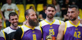 Чавдар Костов с приза за MVP в Мача на звездите