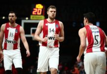 Везенков и Олимпиакос увеличиха актива си с победи в Гърция