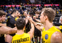 Костадинов и Тенерифе без грешка в Топ 16 на Шампионската лига (видео)