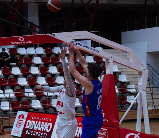 Алипиев и Стяуа с грешна стъпка в Румъния