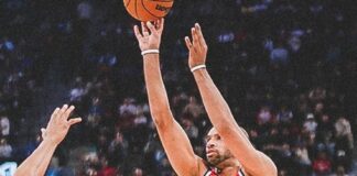 15 тройки свършиха работа на Клипърс срещу Ню Йорк (видео)