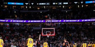 Джош Гиди порази Лейкърс с тройка зад центъра (видео)