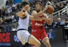 Нови похвали за Александър Везенков