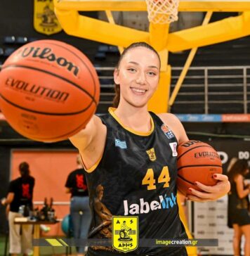 Христина Тютюнджиева и Арис ще се борят за промоция в гръцкия елит