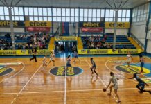 Монтана 2003 отвърна във финалната серия при жените за 1-1