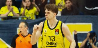 Фенербахче първи отвори вратата към Финалната четворка в Евролигата (видео)