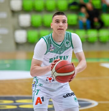 Голям Илиян Пищиков върна Балкан на победния път в плейофите на НБЛ (видео)