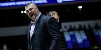 Васил Евтимов: Няма да позволя на моите играчи някой да им се подиграва (видео)