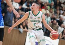 Страхотен Николай Стоянов изведе Черно море Тича до първа победа във финалите на НБЛ