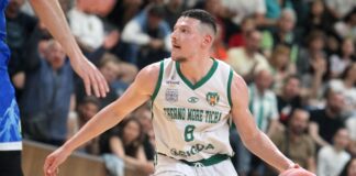 Страхотен Николай Стоянов изведе Черно море Тича до първа победа във финалите на НБЛ