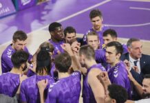 Димитър Димитров и Паленсия със загуба на старта на плейофите в Испания