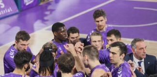 Димитър Димитров и Паленсия със загуба на старта на плейофите в Испания