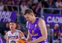 Димитър Димитров и Паленсия излязоха напред в 1/4-финалната плейофна серия в Испания