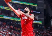 Хюстън подчини Голдън Стейт за 2-3 в серията на Запад (видео)