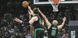 Бостън отвърна на Ню Йорк за 2-3 на Изток (видео)