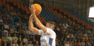 Загуба за Стоилов, Иванов и Менорка в Испания