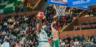 Пред повече от 2000 зрители в зала „Конгресна“ Черно море Тича надви Балкан за 2-1