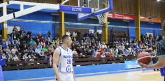 Христо Захариев за атмосферата в зала “Балканстрой”: Малката “О.А.К.А.” (видео)