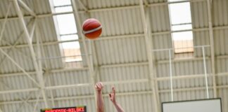 Академик Бултекс 99 се разделя с Николай Титков