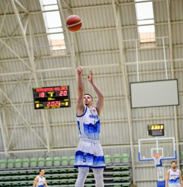 Академик Бултекс 99 се разделя с Николай Титков