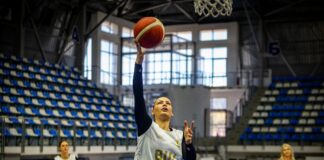 Берое дава още един сезон на Александра Петрова