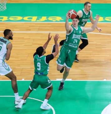 Мексико е следващият избор на Брет Рийд