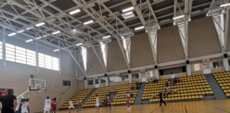 Юношите изпуснаха Румъния