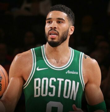 Джейсън Тейтъм иска Деймиън Лилард в Бостън