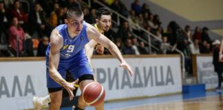 Oще един сезон за Андон Вачев в Левски