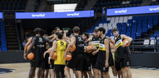 Пет контроли за Костадинов и Тенерифе в Испания