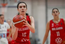 Още една българка продължава отвъд океана