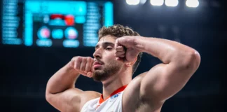 Алперен Шенгун на крачка от трипъл-дабъл на европейското (видео)