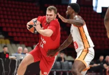 Везенков се завърна в игра в контрола на Олимпиакос в Гърция