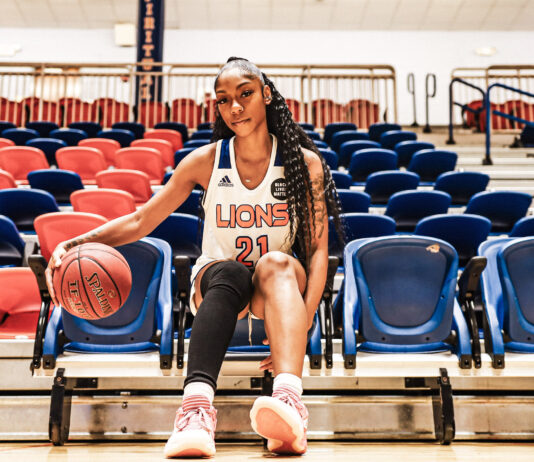 Берое се подсили с американка