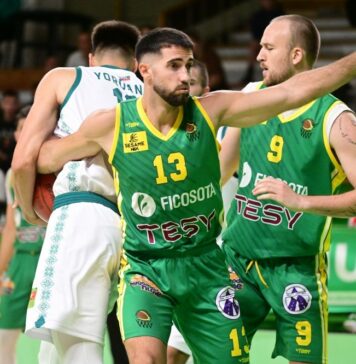 Шумен се разделя с Милен Чолаков