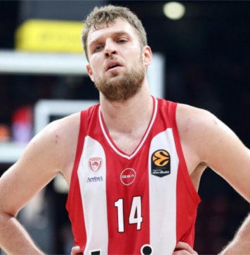 Везенков отново най-добър, но не спаси Олимпиакос от капана на Валенсия (видео)