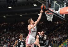 Силен Везенков помогна на Олимпиакос в Болоня (видео)