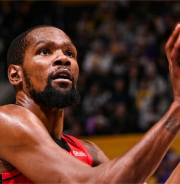 Хюстън развали Коледата на Дончич и Лейкърс (видео)