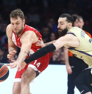 Дабъл-дабъл за Везенков, Олимпиакос срази Барселона (видео)