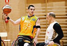 Персиян Еленков стана първият български баскетболист на колички, който се изявява в Испания