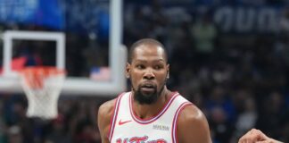 Хюстън и Далас ще играят в Китай през октомври