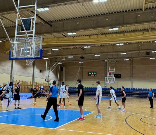 България не успя да спре Финландия в Унгария