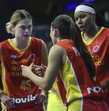 Борислава Христова и Атинайкос продължават към 1/4-финалите в турнира Еврокъп