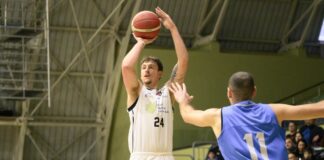 Локомотив се върна на победния път с убедителен успех над Левски (видео)