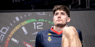 Константин Костадинов с контузия в глезена