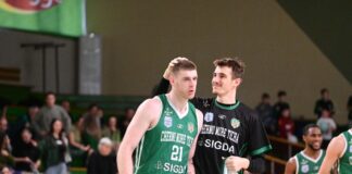 Черно море си тръгна от Стара Загора с победа след кош в края (видео)