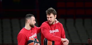 В лагера на Олимпиакос очакват Везенков да играе в следващия мач